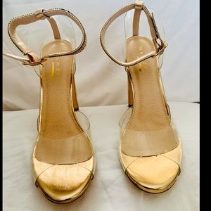 Never Worn Gold Heels Size 8.5/9